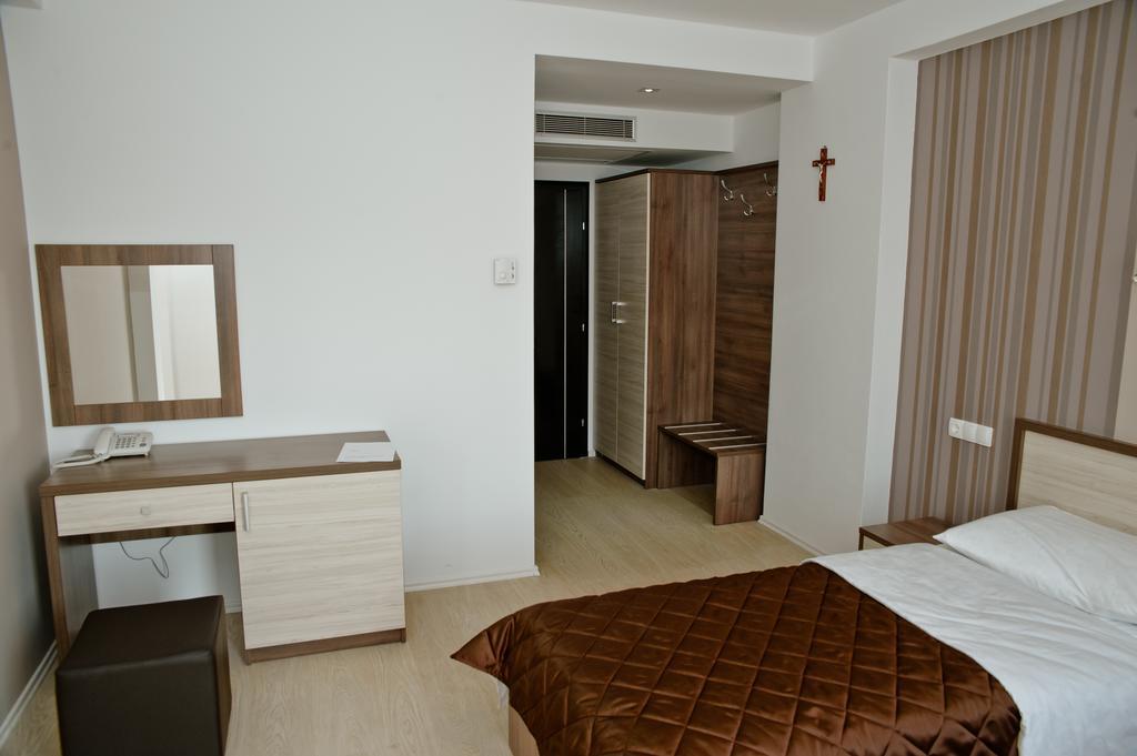 Hotel Lux Međugorje Værelse billede